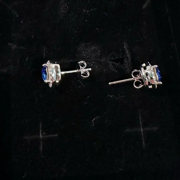 Swarovski Crystal Sapphire Halo Studs in White Gold - NWT - Picture 2 of 4